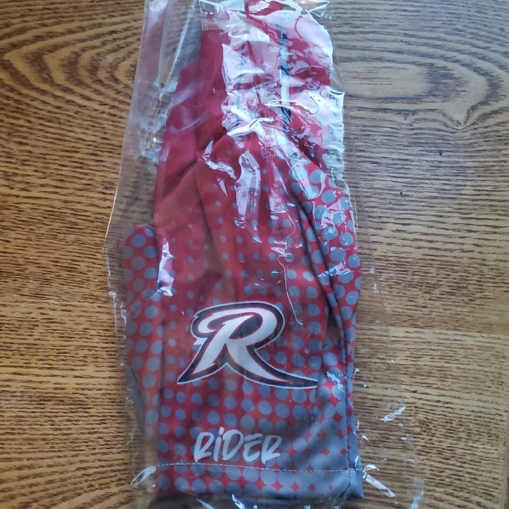 Riders Red & Gray Men's Gloves